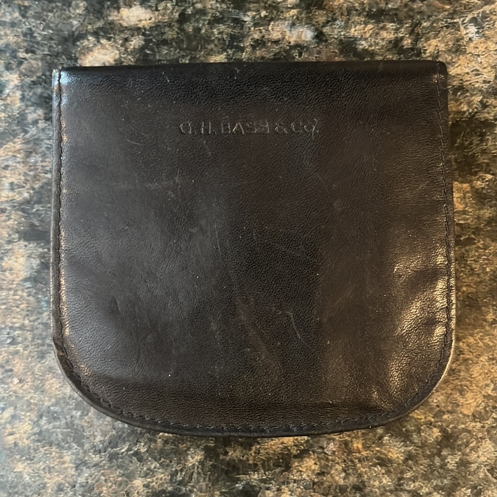 Small Leather Wallet - Picture 4 of 12
